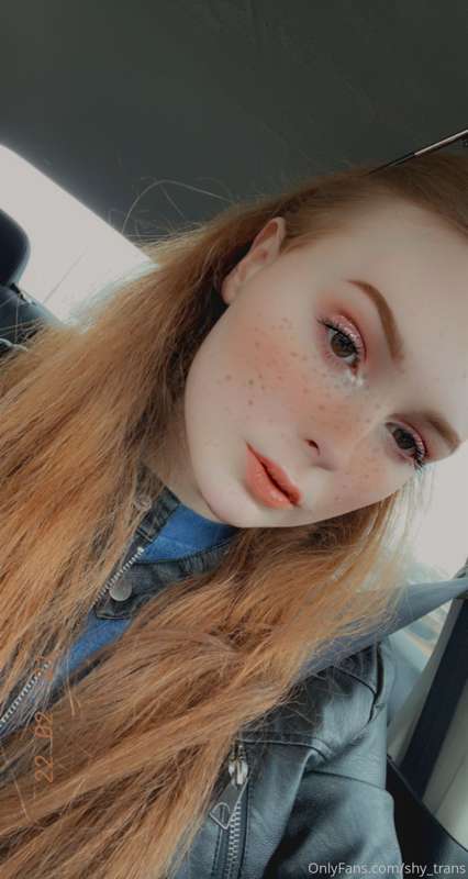 Selfies? 🥺 for those are you that aren’t on my snap haha 2