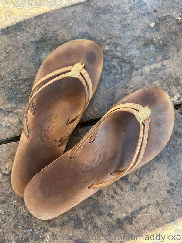 bidding my beloved pair of rainbows. I really tried to get s.. 3