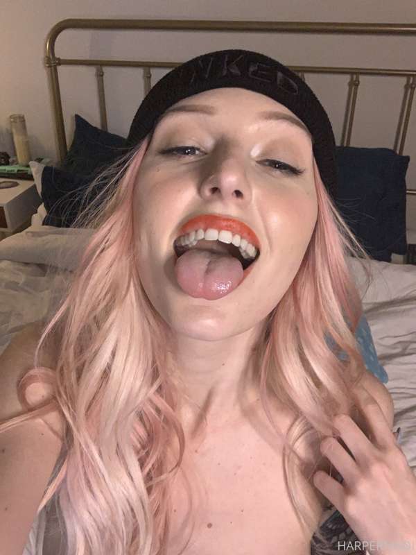 👅 1