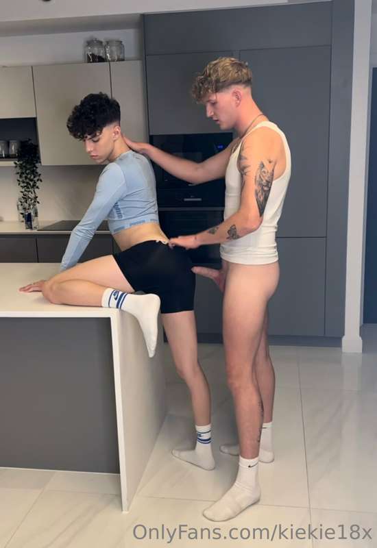 Had a reunion with @axel65xxx 😏