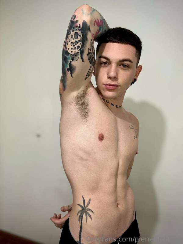 should i collaborate with him?? 😏 😈Twink with a 𝗛𝗨𝗚𝗘 𝗧𝗛𝗜𝗖𝗞 𝗖.. 2