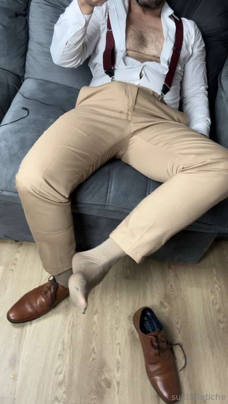Suspensórios masculinos: um toque de elegância que destaca o.. 12