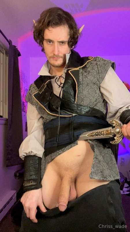 The half elf wants you on your knees 3