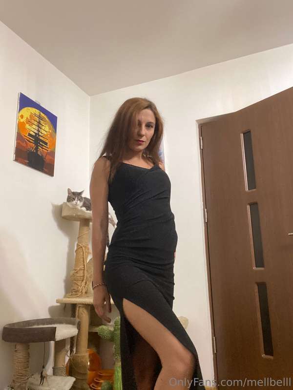 Mellbelll - Onlyfans - 2025-07-10T15:00:38