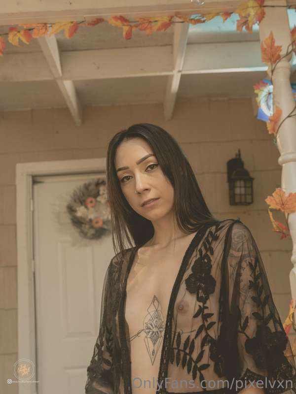 Some shots from my semi nude photoshoot 😉 4