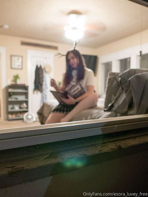 This week's set is voyeur themed, from the POV of the voyeur..