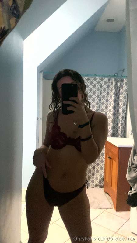 craving two dicks at once tonight ;P