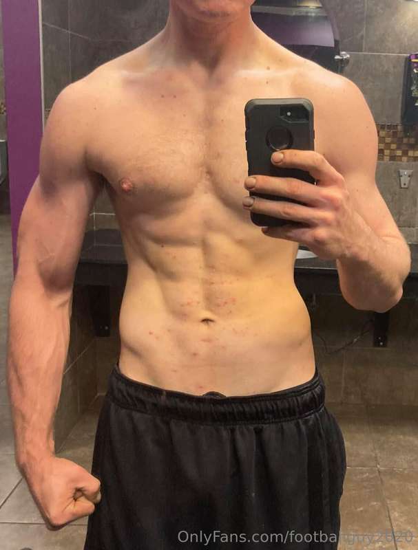 Me jerking and even more fun pics! 13