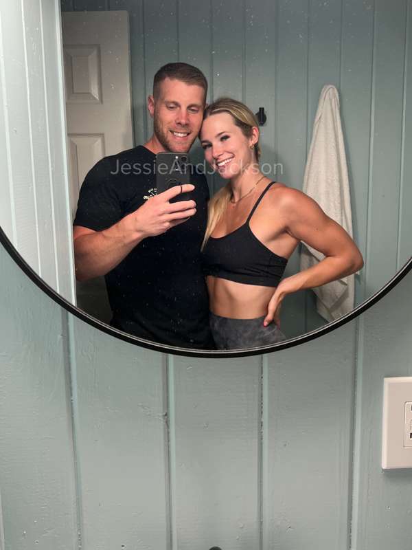 **Saturday morning workout** 💪🏼
I love that we share the sam..