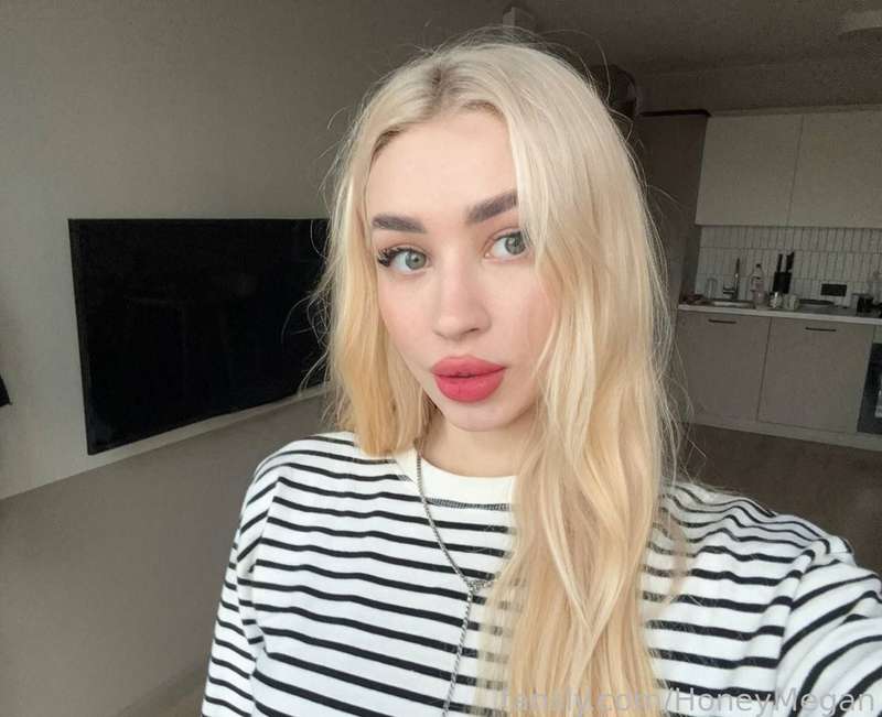 Honeymegan - Fansly - 21 Mar, 2024