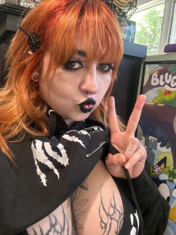 DM