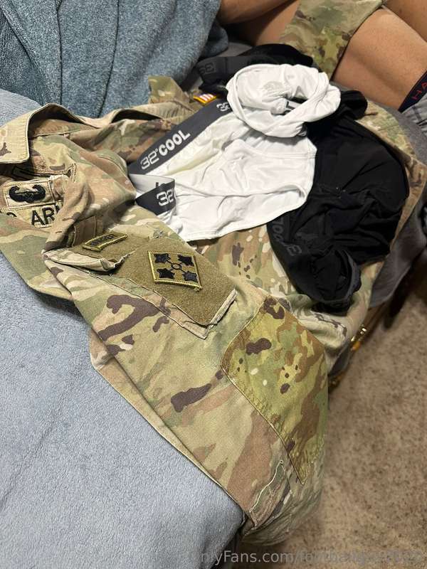 HOT PICS of PVT PEREZ!!! (no sexual nudity) 16