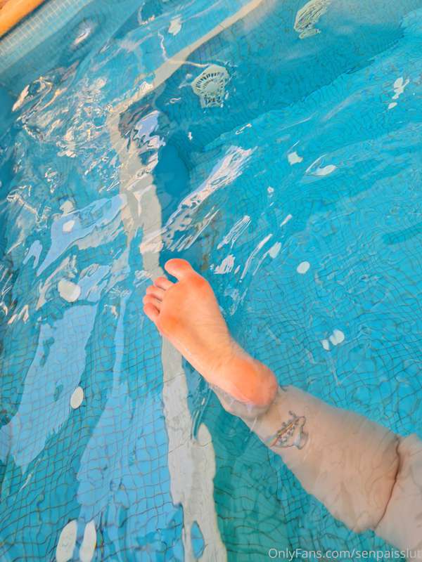 Had such a fun time in the spa with Senpai 😍 I love the way ..