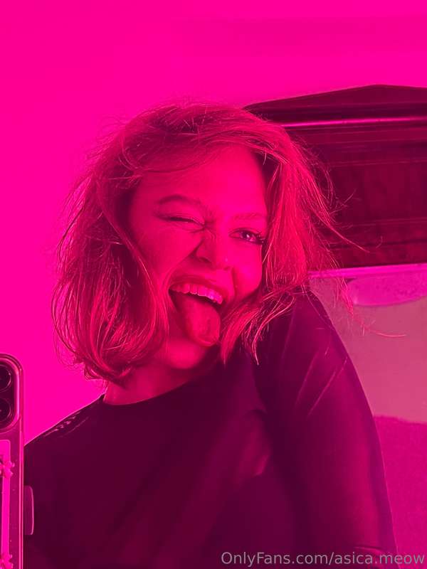 DM me 𝐁𝐃𝐒𝐌𝟔𝟔 🔥🔥 you'll like it, sweetie👄