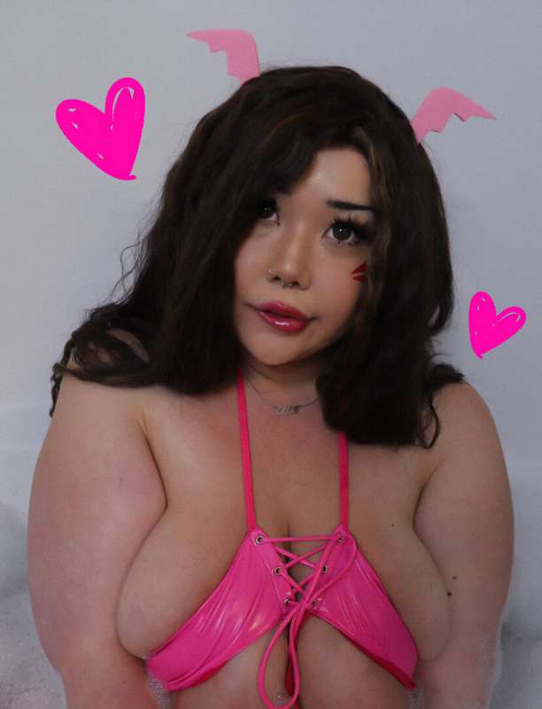 a bubble succubus appears…will you escape? or will you let h.. 5