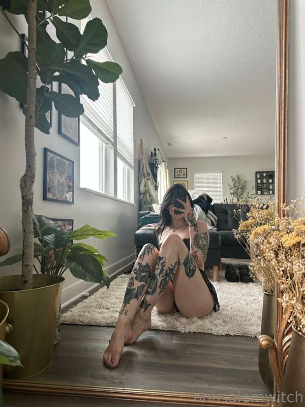 kiss me from my toes up 😘 3