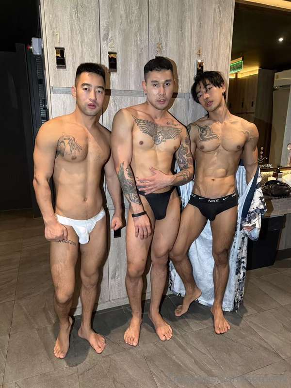 Super fun onsen♨️⛲️💋น้ำแตกในออนเซนกันOnlyFans.com/shay2024xo.. 5