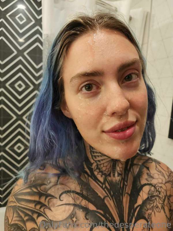 Got covered in cum in Toronto 😈 I wanna be a little fuckdoll.. 17