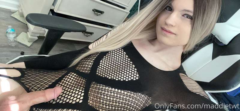 Hey guys! Gonna upload today as well as respond 2 messages a.. 1