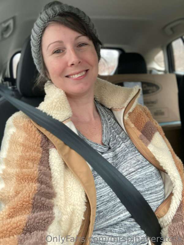 Out & about on a snowy day!  ❄️❄️