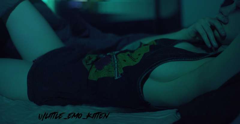 Little_Emo_Kitten - Fansly - 27 Aug, 2021 14