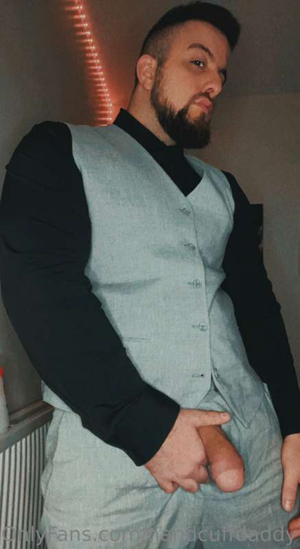 Who wants to go for a dance and a drink 🥃 🔥💦😈 swipe right ba.. 1