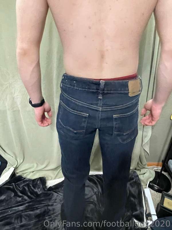 Shirtless specialist time 17