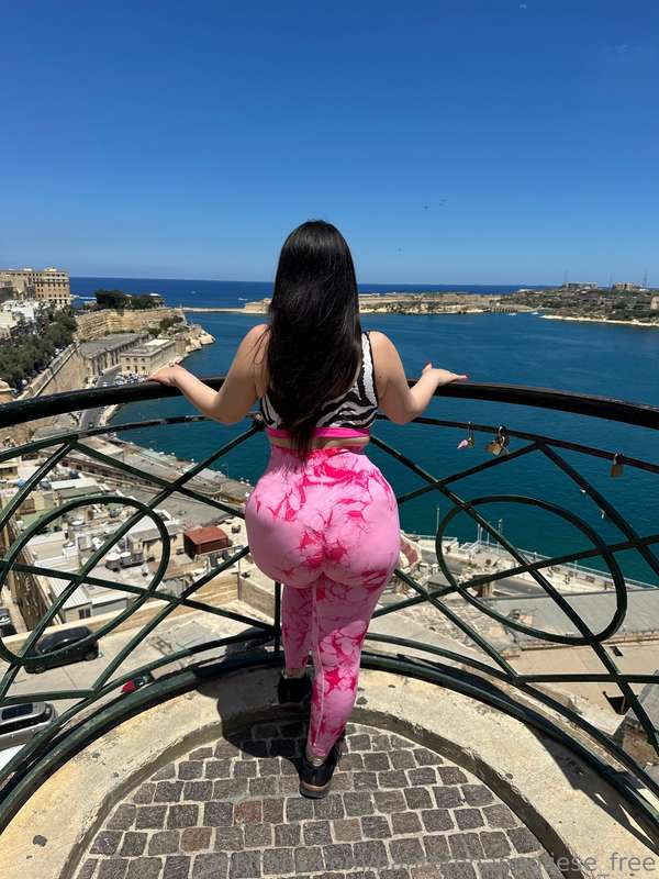 Enjoy the view su onlyfans.com/panteronapugliese