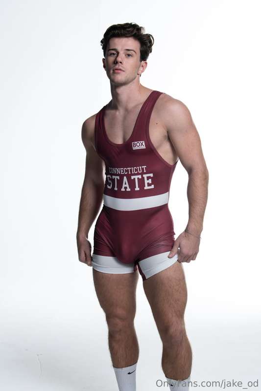 Anyone wanna wrestle? 😜 shooting Elliott in any product look.. 7