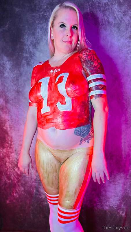**Football Friday! 🏈 I had a fan send me some latex body pai.. 7