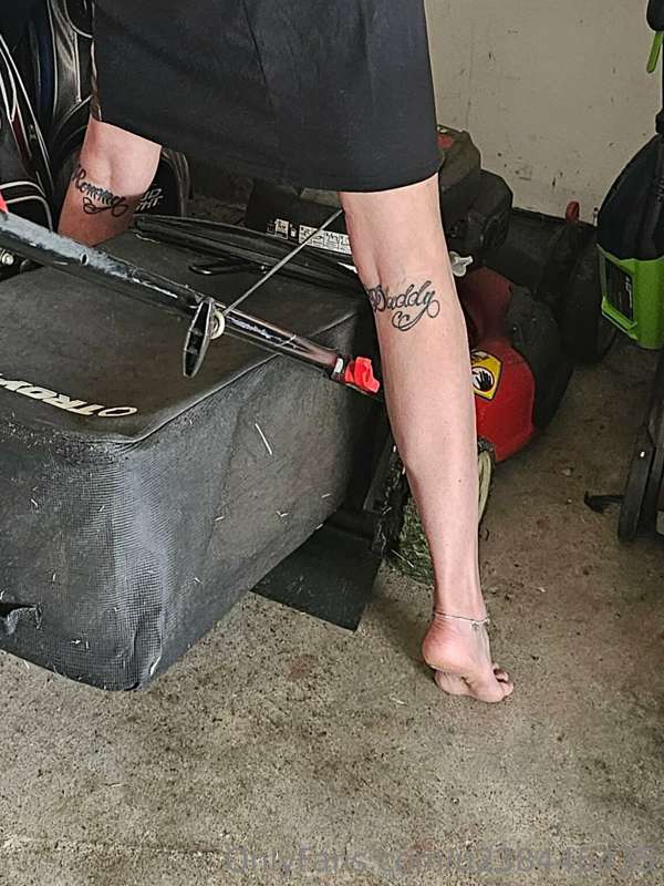 Why does it look like I'm trying to turn this lawn mower on?..