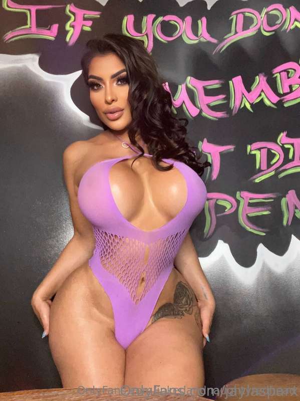 SUB FOR FREE NOW 🥵😘 @onlyonejaelyn 3