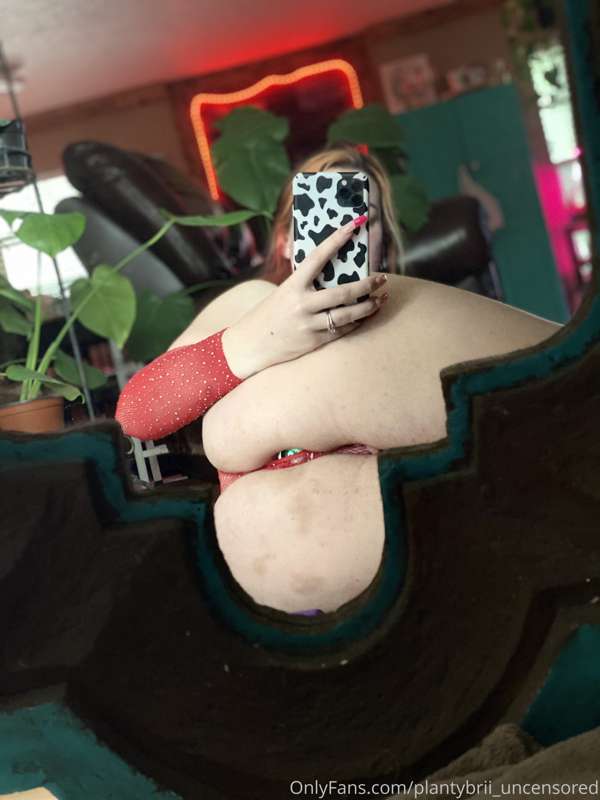 i want more butt plugs 🥺 2