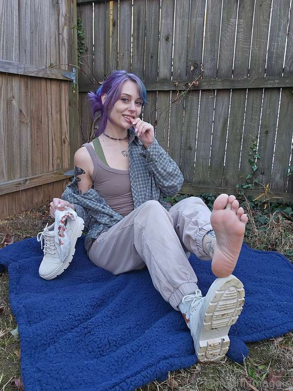 I love sniffing my own sweaty socks and stinky shoes, there'.. 1