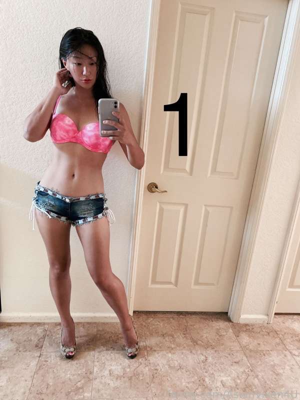 Asianvixen4U - Fansly - 01 Oct, 2022 2