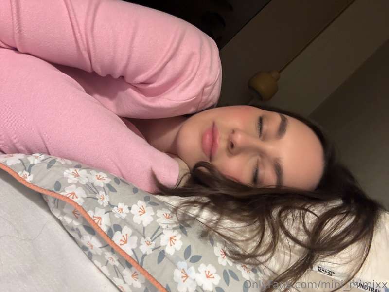 This is how I’m going to sleep, knowing I’m going to dream a.. 1