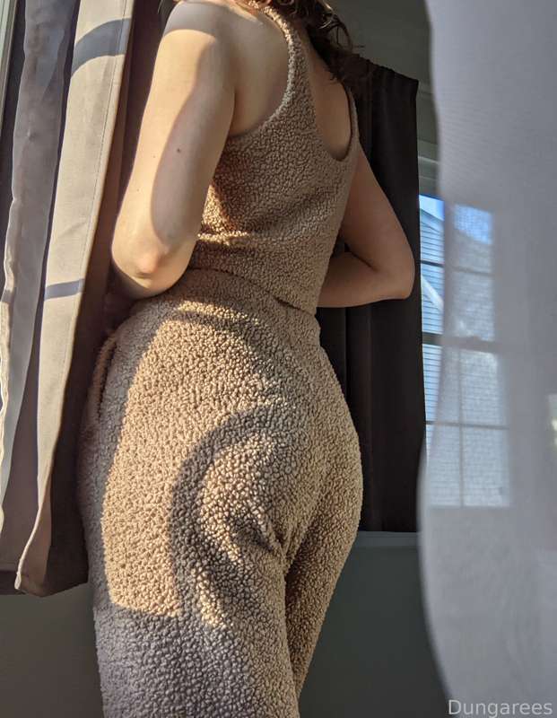 Dungarees - Fansly - 17 Apr, 2022