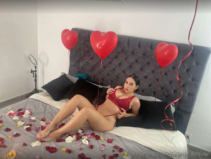 💥💥💥FREE SUBSCRIPTION TODAY ONLY!! @roxanagomezz CUTE GIRL WA..