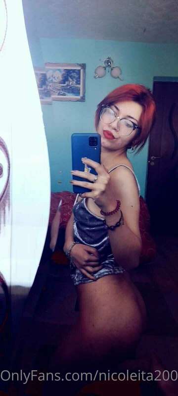 Nicoleita2000 - Onlyfans - 22 Feb, 2022
