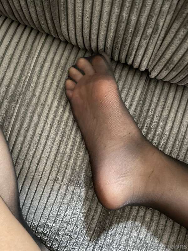Zeynylons - Onlyfans - 19 Feb, 2025