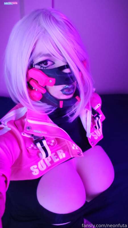 Neonfuta - Fansly - 05 Sep, 2024