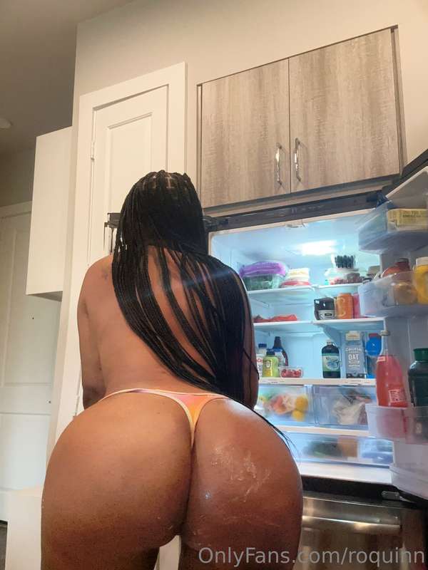 What would you like for lunch Babe? 🍽️🍽️🍑🍆🍊🍒🍍🥕🍳🥐🥓