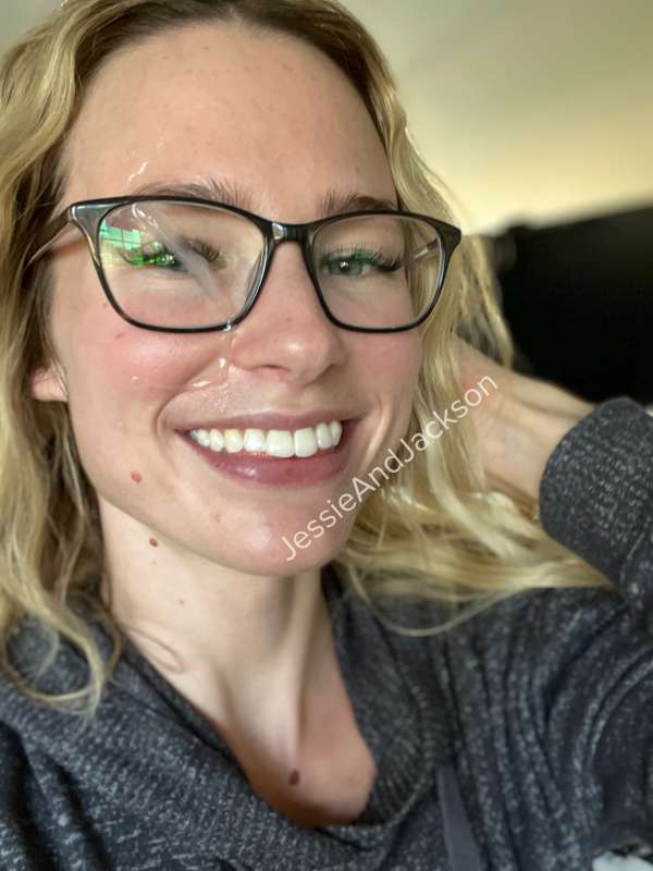 This is what glasses are for, right?! 😛😈💦 2