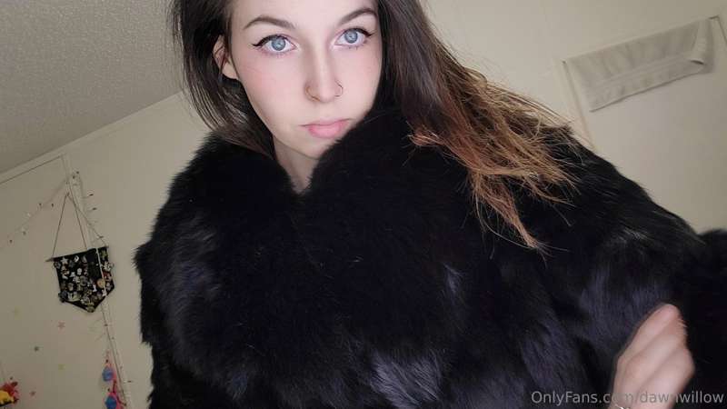 Dawnwillow - Onlyfans - 03 May, 2023 1