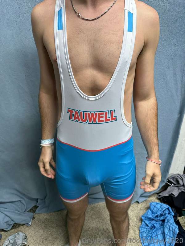 Wrestling singlet wearing private! 7