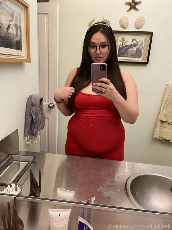 Plump lil devil hehe ❤️😈