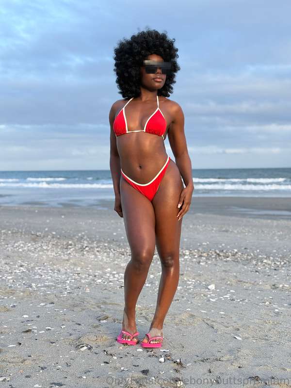 I love being in the sun 🥰😘 4