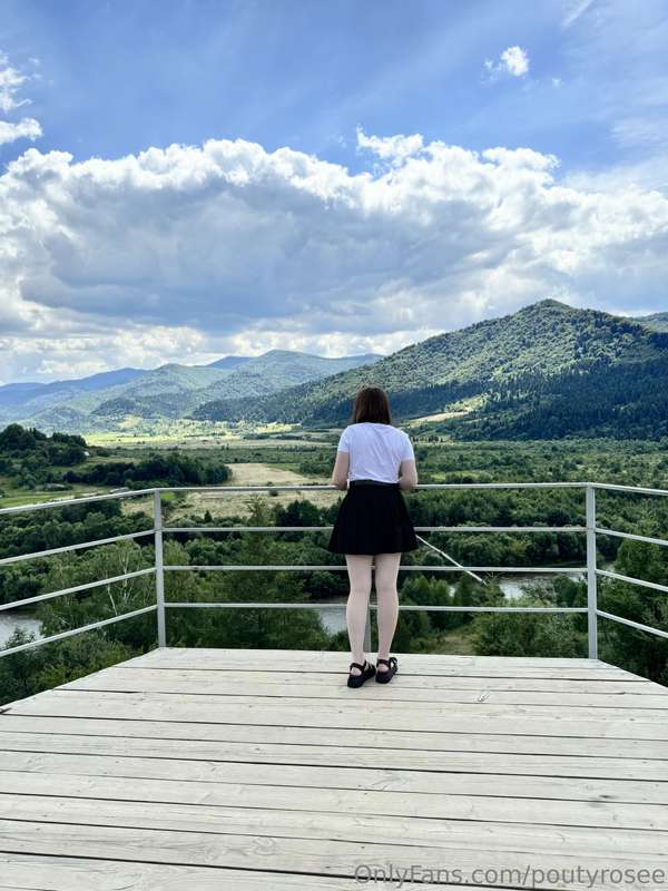 I was in the mountains recently. It was very beautiful there..