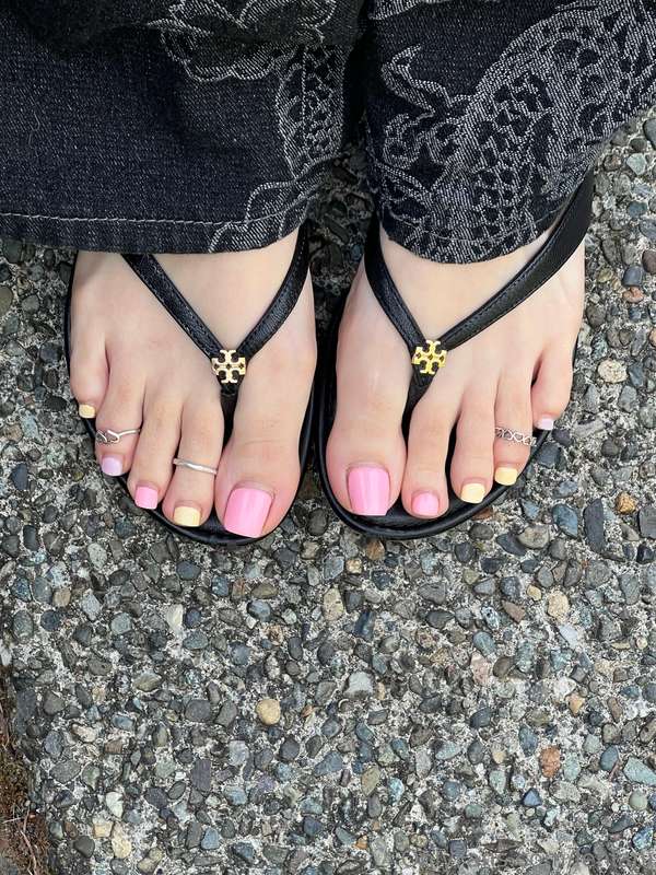 My feet on your face while you jerk off >>> I’ll have you cu..