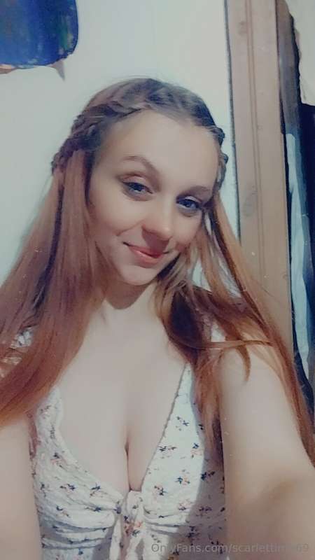 Boobs, butt and a revealing video. 😍😍